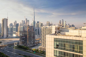 Panoramic Burj Khalifa Views from 18th fl Lux 2BR